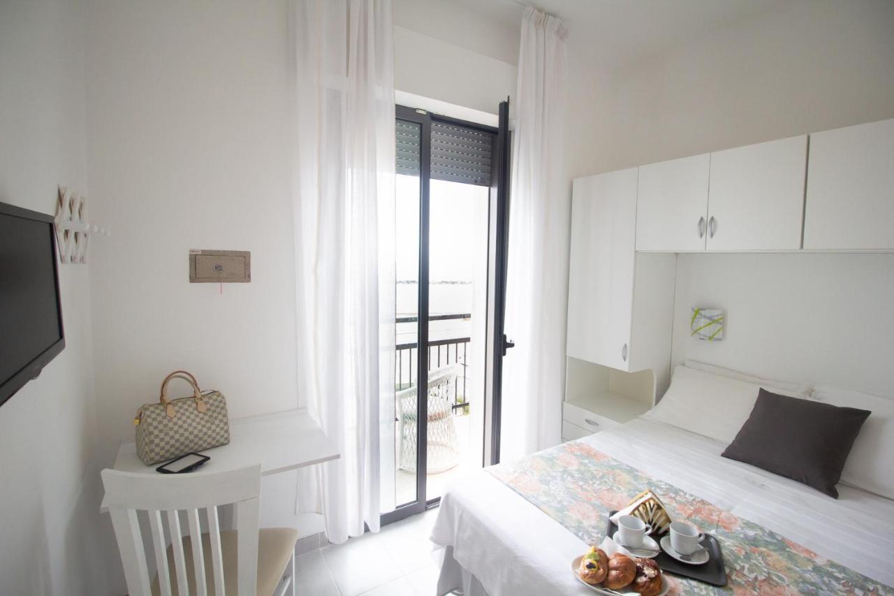 Hotel Morri Bellaria-Igea Marina Eksteriør billede