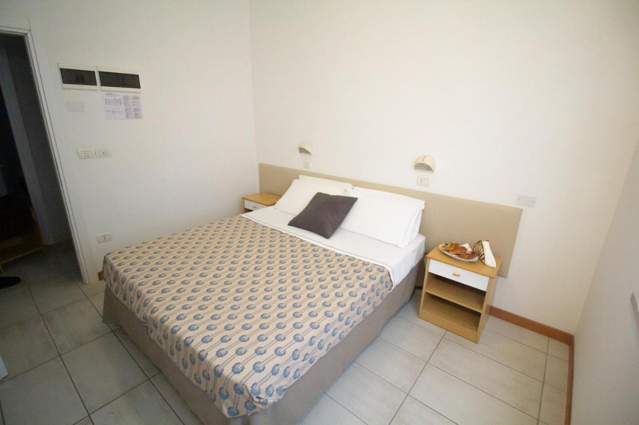 Hotel Morri Bellaria-Igea Marina Eksteriør billede